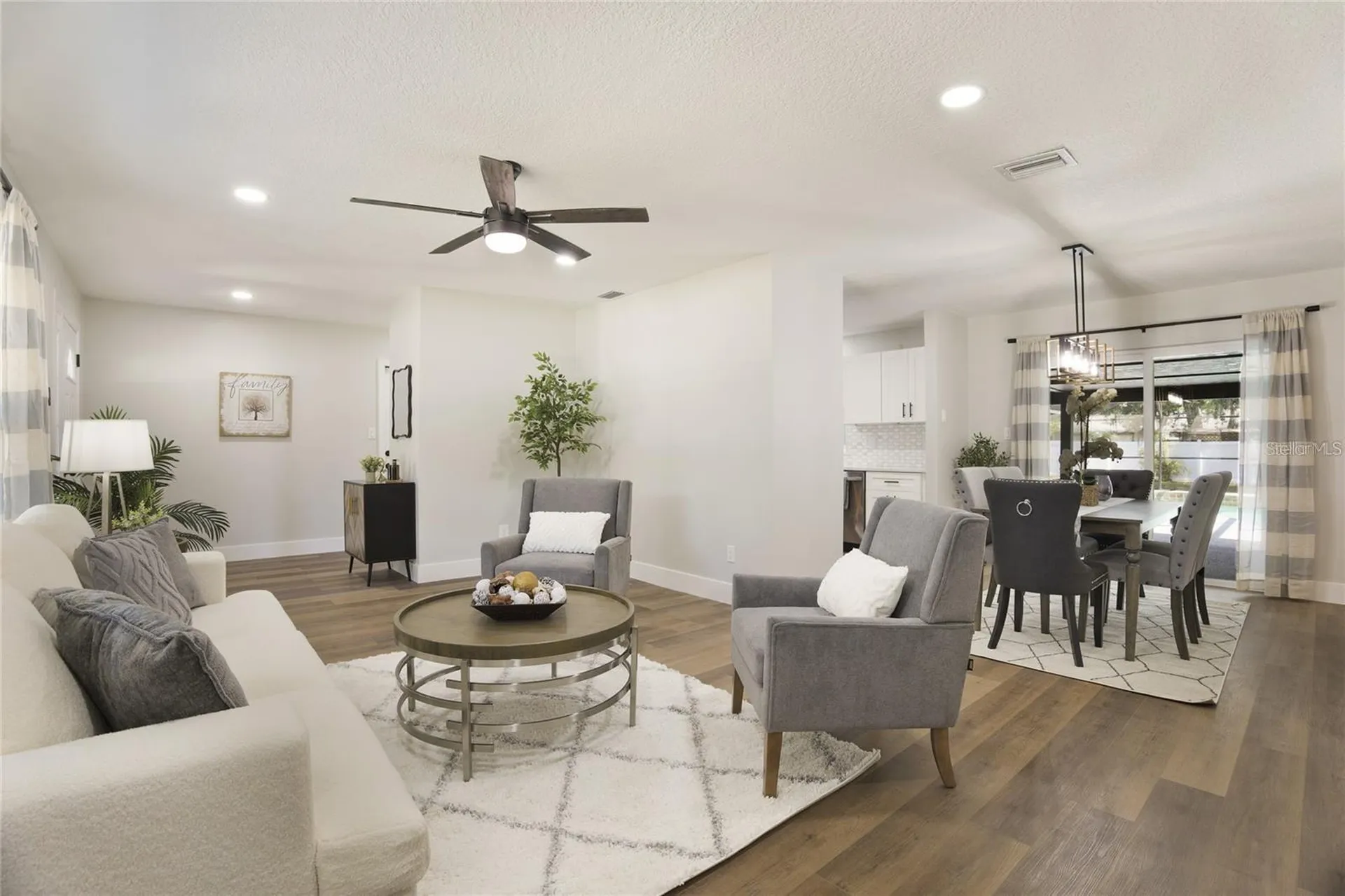 119 W Hillcrest Street Altamonte Springs FL 32714