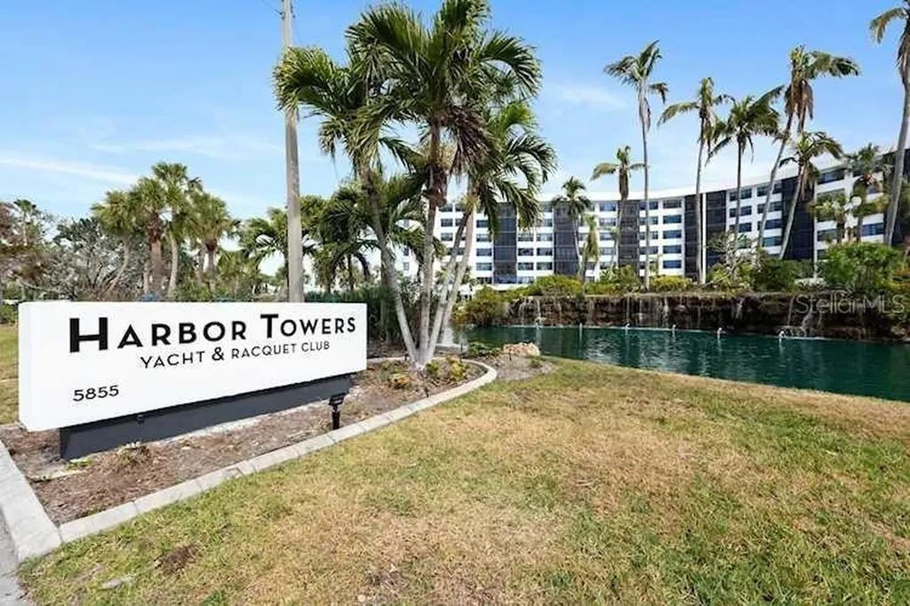 Sarasota FL 34242