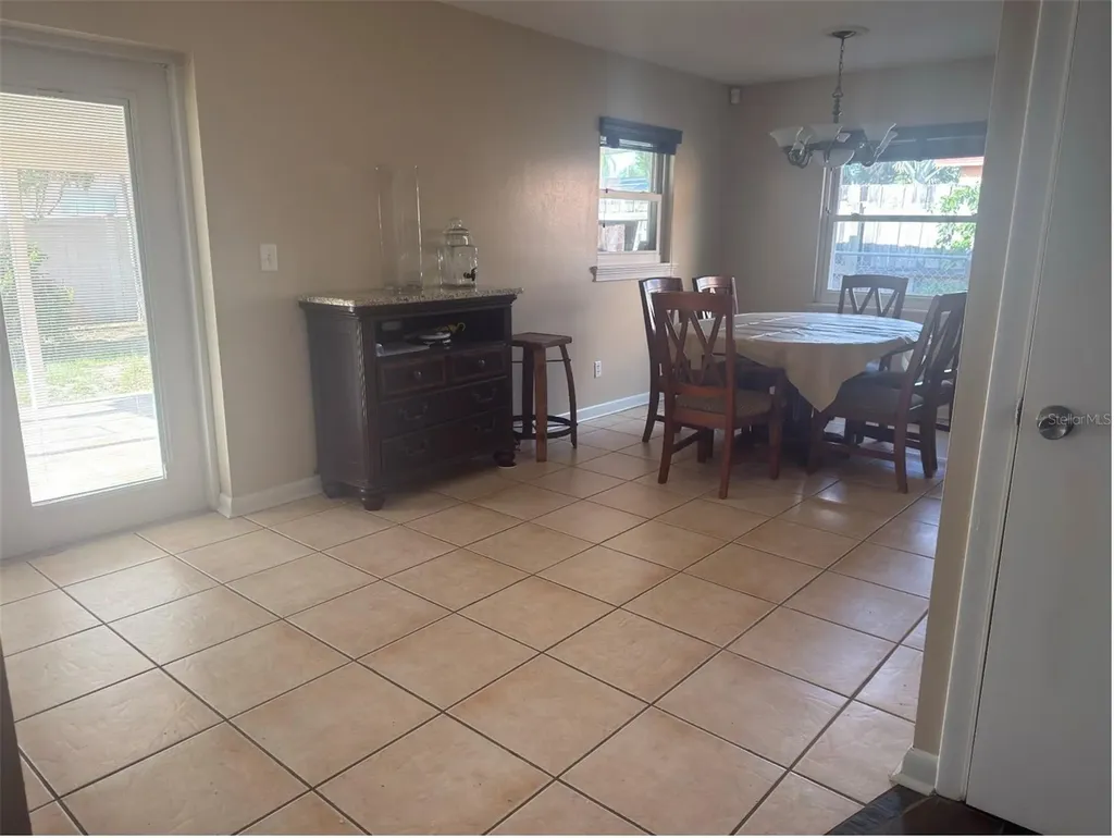 1213 Croydonwood Circle Brandon FL 33510
