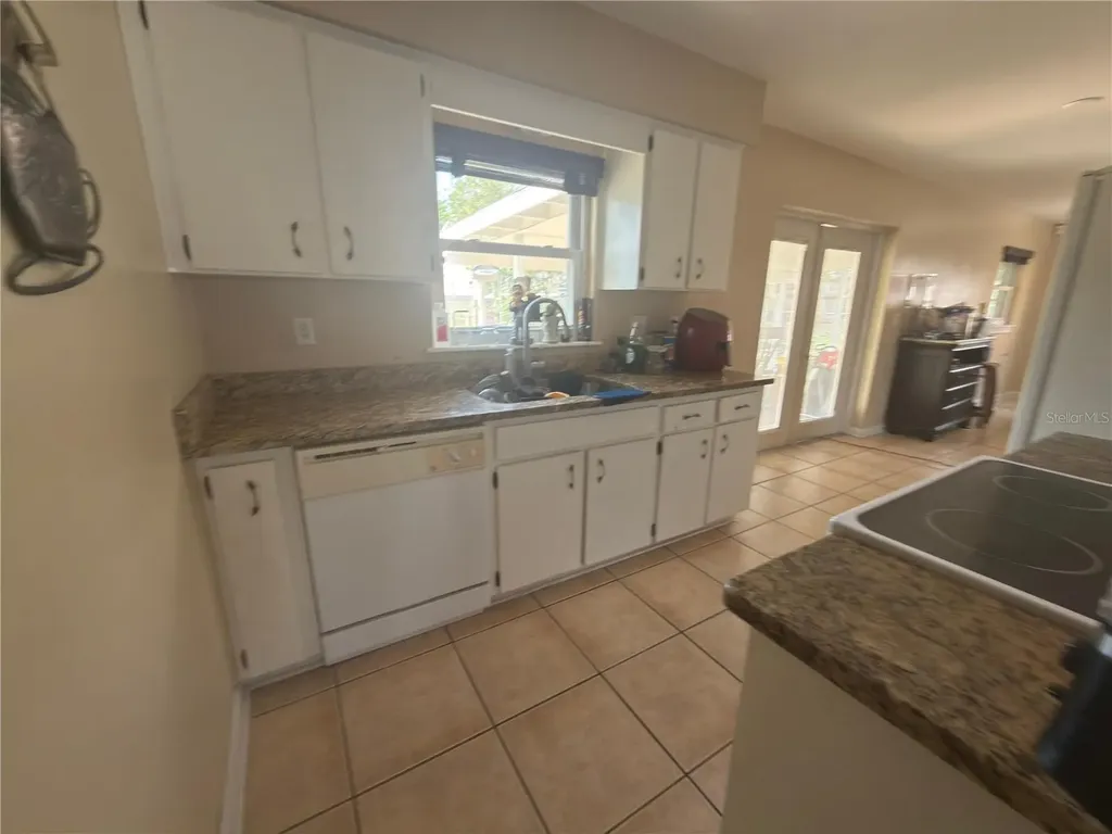 1213 Croydonwood Circle Brandon FL 33510