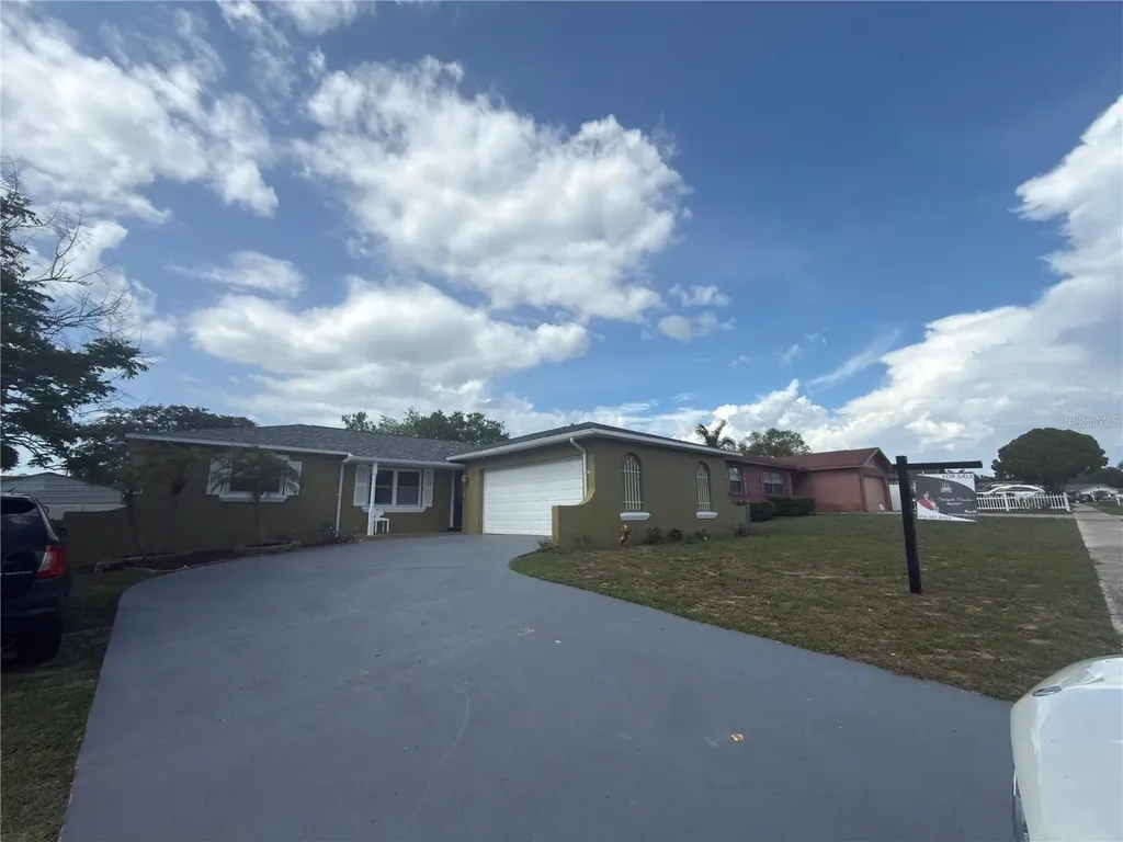 1213 Croydonwood Circle Brandon FL 33510
