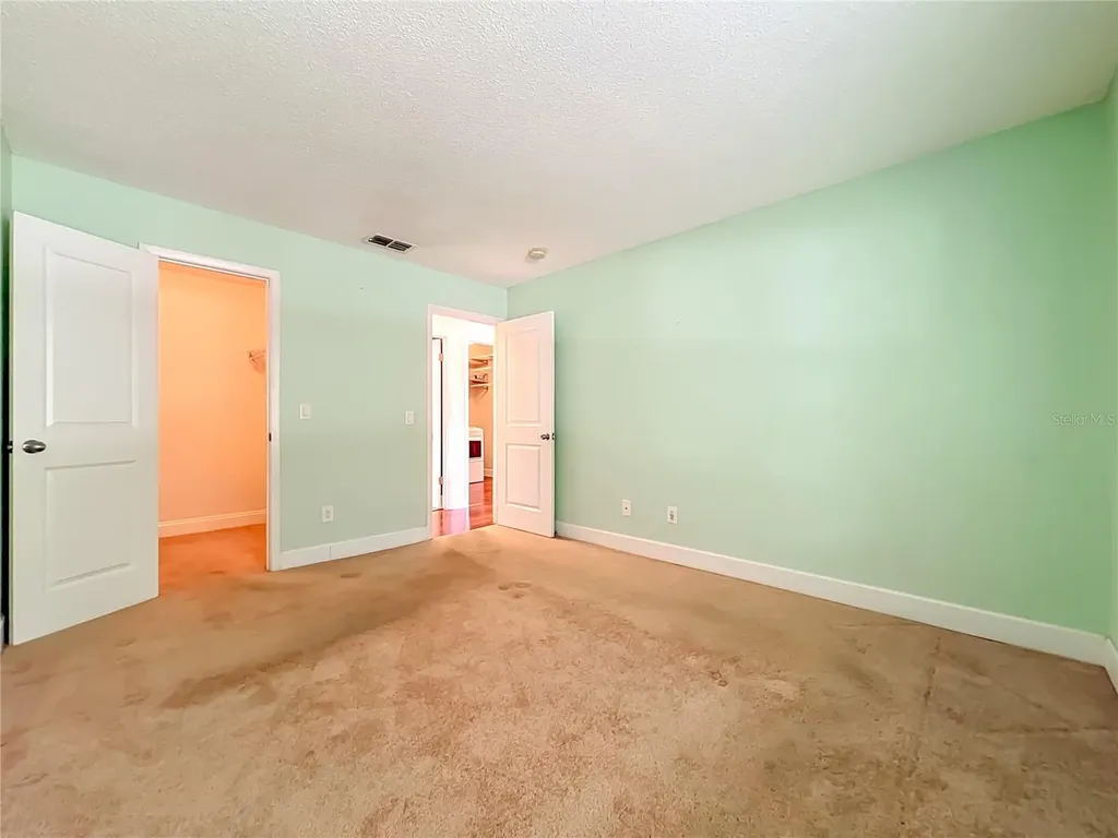 5464 E Michigan Street Orlando FL 32812