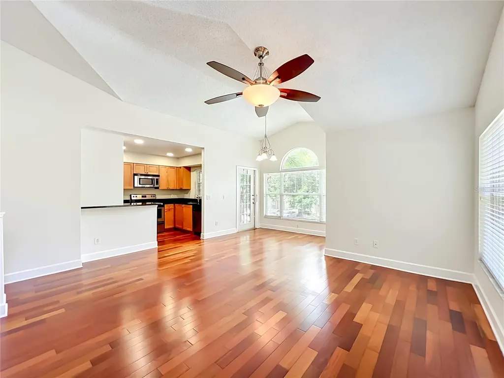 5464 E Michigan Street Orlando FL 32812
