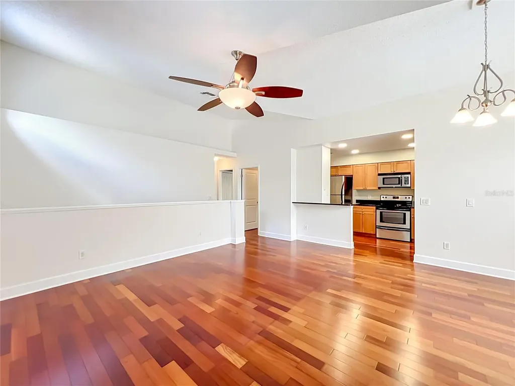 5464 E Michigan Street Orlando FL 32812