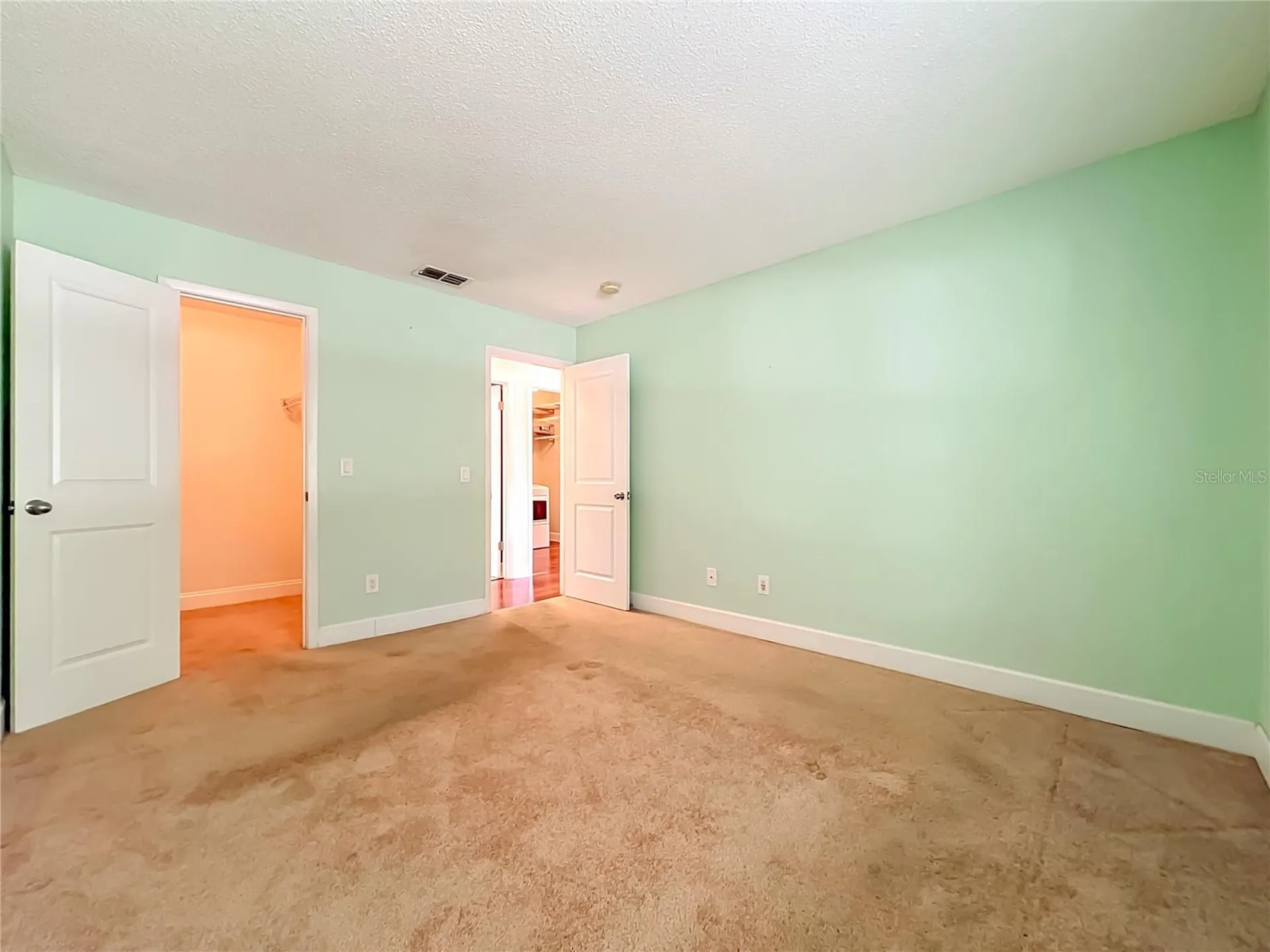 5464 E Michigan Street Orlando FL 32812