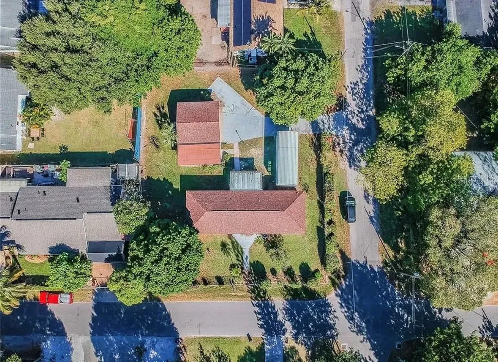 313 24th Avenue E Bradenton FL 34208