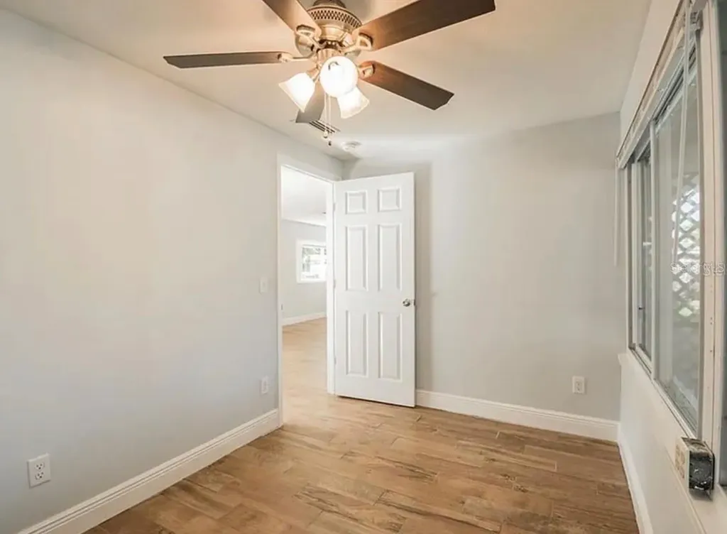313 24th Avenue E Bradenton FL 34208