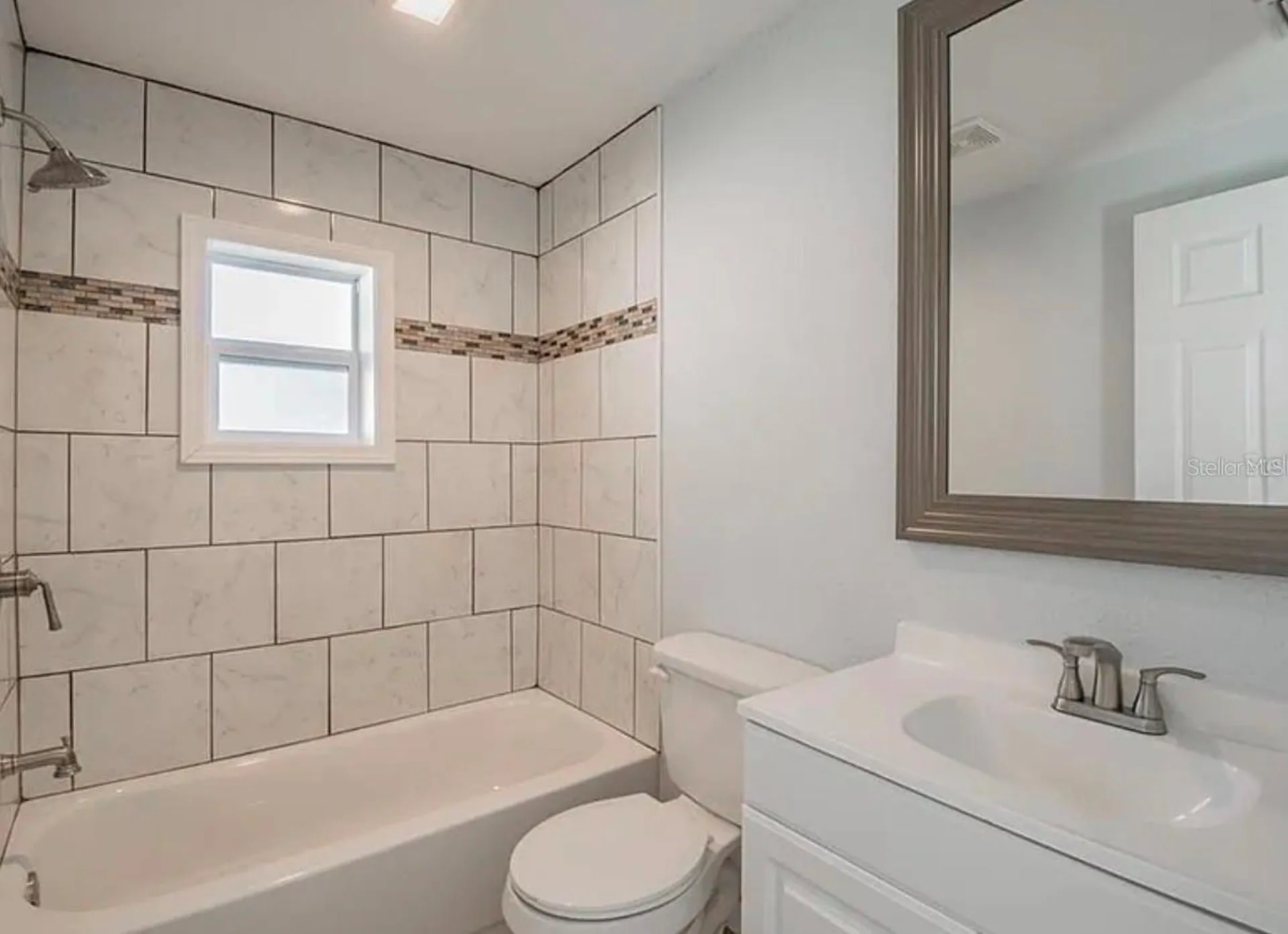 313 24th Avenue E Bradenton FL 34208