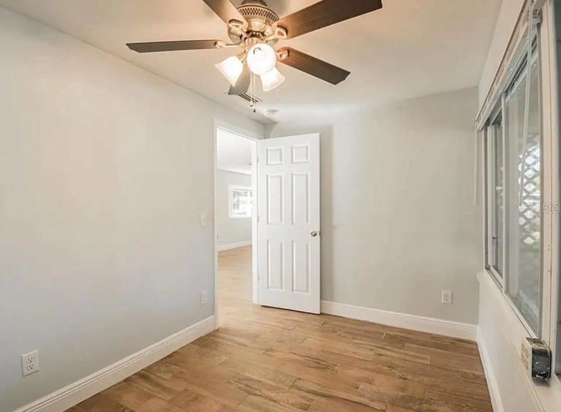 313 24th Avenue E Bradenton FL 34208