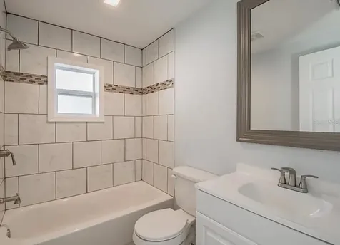 313 24th Avenue E Bradenton FL 34208