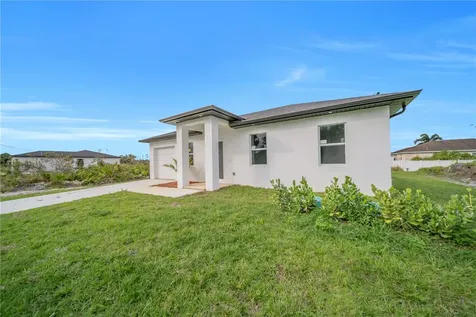 2910 67th Street W Lehigh Acres FL 33971