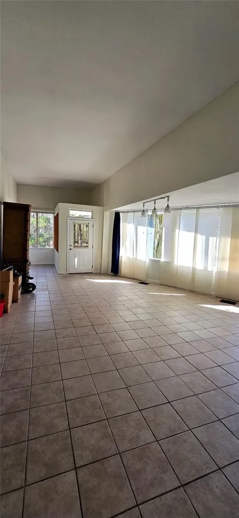 14820 County Road 48 Astatula FL 34705
