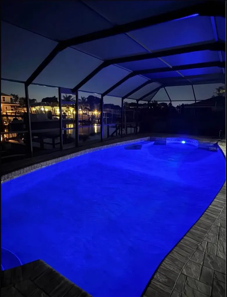 3922 Venetian Way Tampa FL 33634