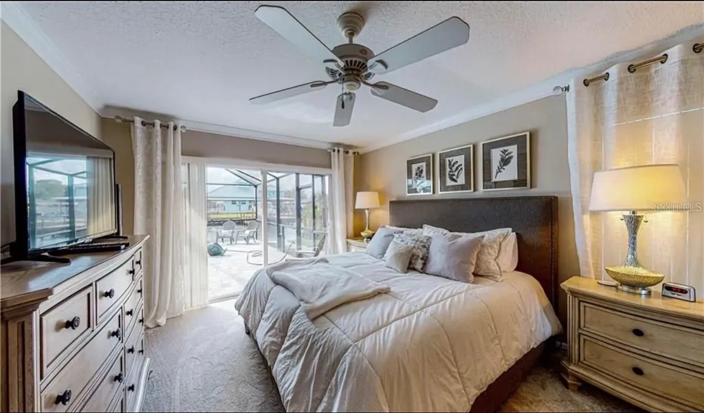 3922 Venetian Way Tampa FL 33634