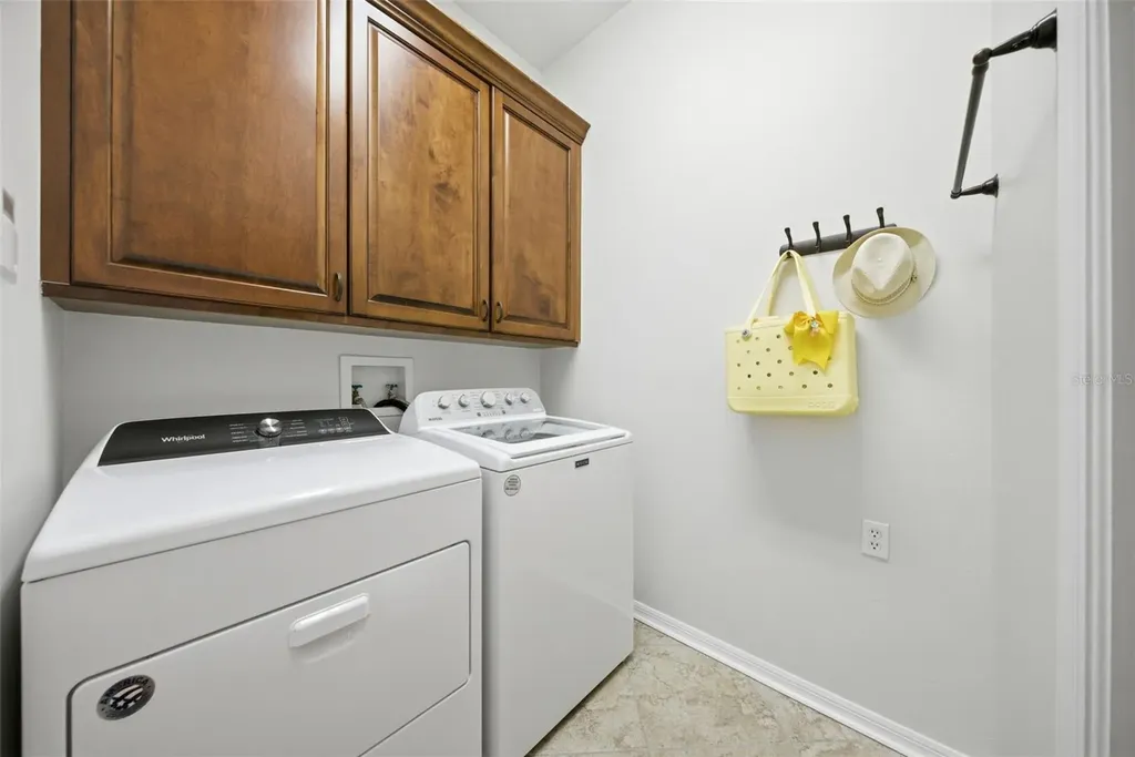 5163 Pinnacle Drive Oldsmar FL 34677