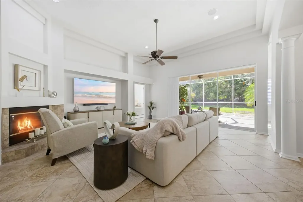 5163 Pinnacle Drive Oldsmar FL 34677