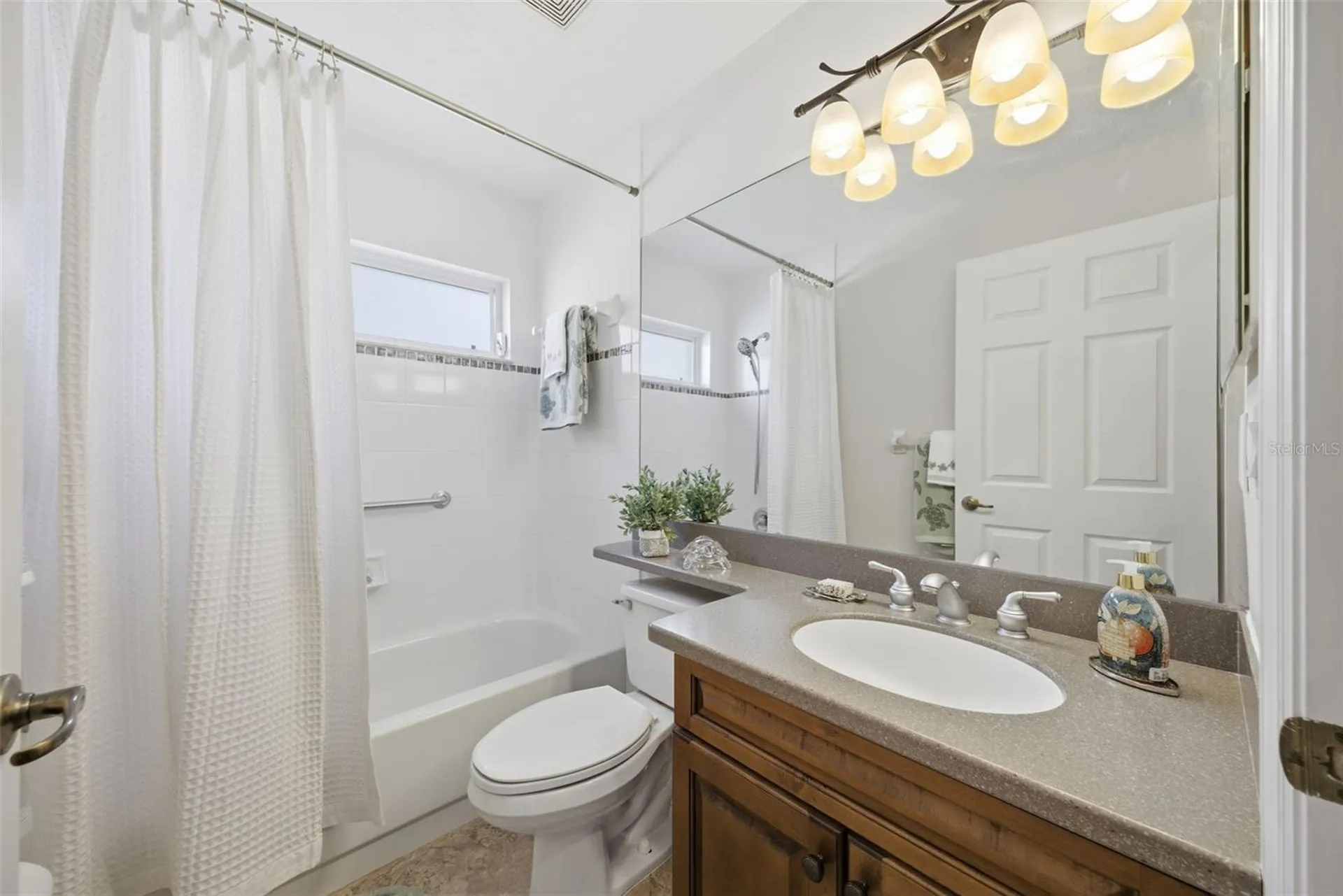 5163 Pinnacle Drive Oldsmar FL 34677