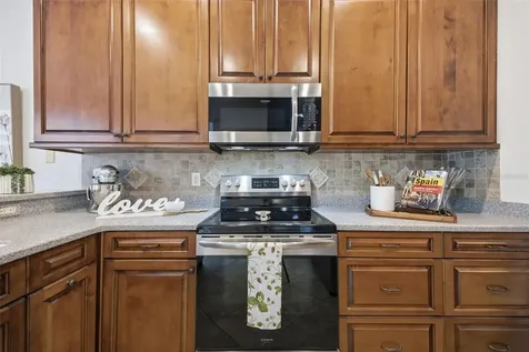 5163 Pinnacle Drive Oldsmar FL 34677