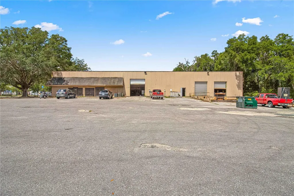 1031 NE 16th Street Ocala FL 34470