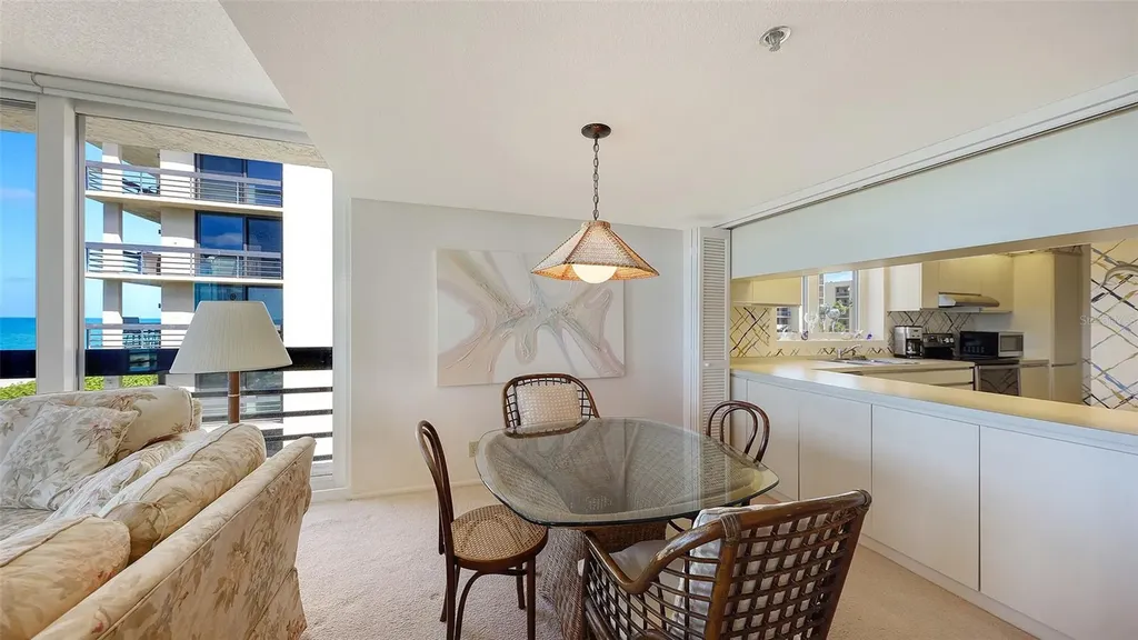 1045 Gulf Of Mexico Drive Longboat Key FL 34228
