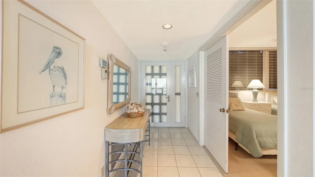 1045 Gulf Of Mexico Drive Longboat Key FL 34228
