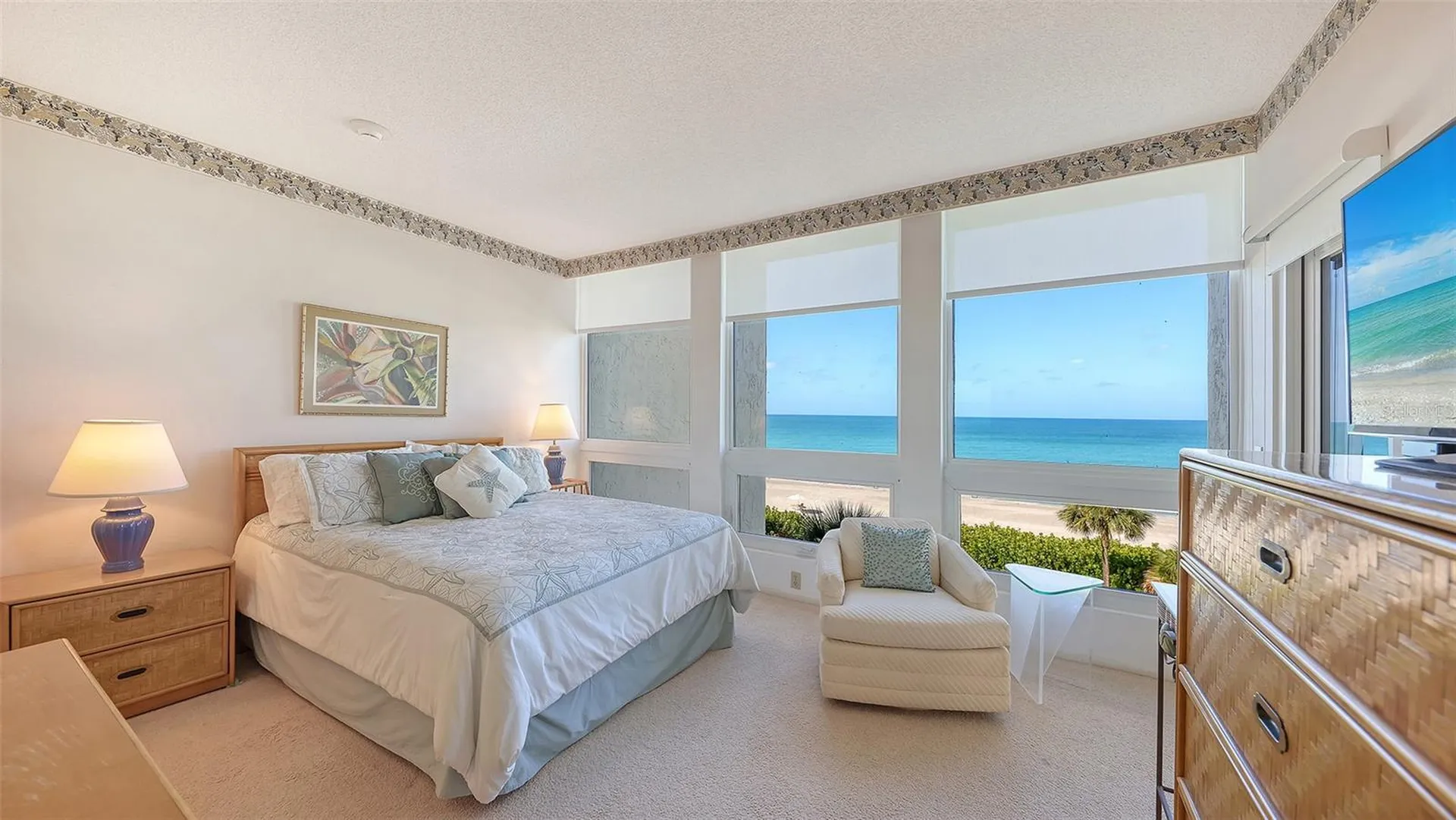1045 Gulf Of Mexico Drive Longboat Key FL 34228
