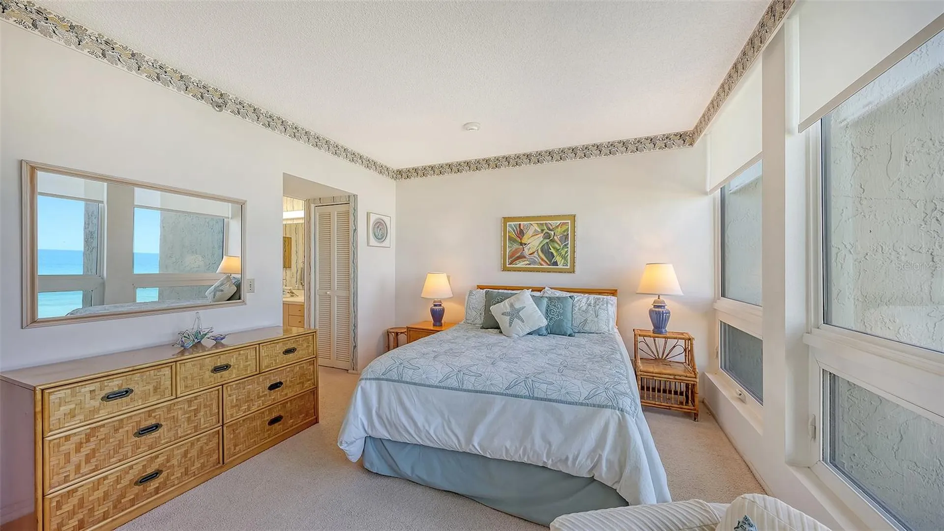 1045 Gulf Of Mexico Drive Longboat Key FL 34228