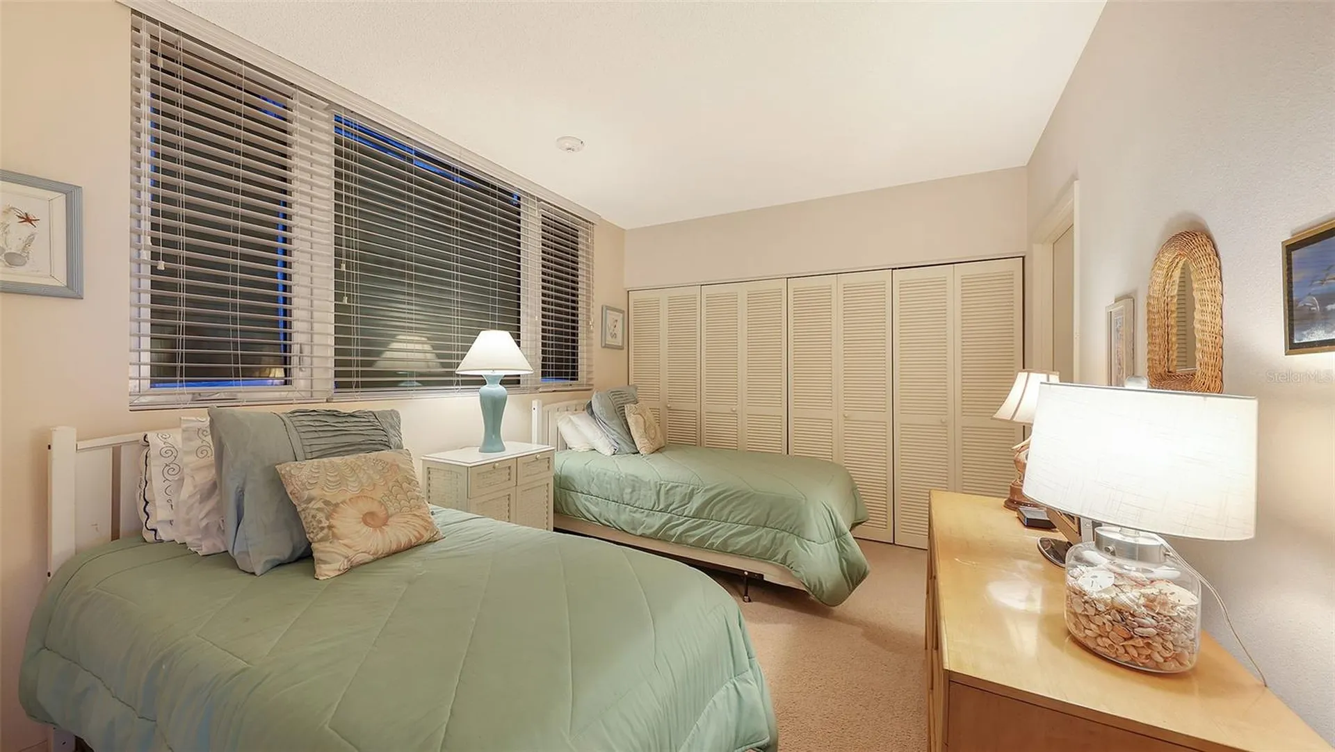 1045 Gulf Of Mexico Drive Longboat Key FL 34228