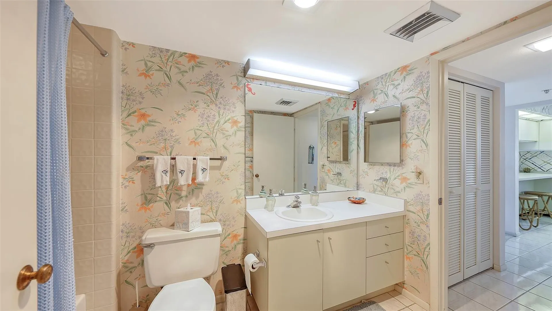 1045 Gulf Of Mexico Drive Longboat Key FL 34228