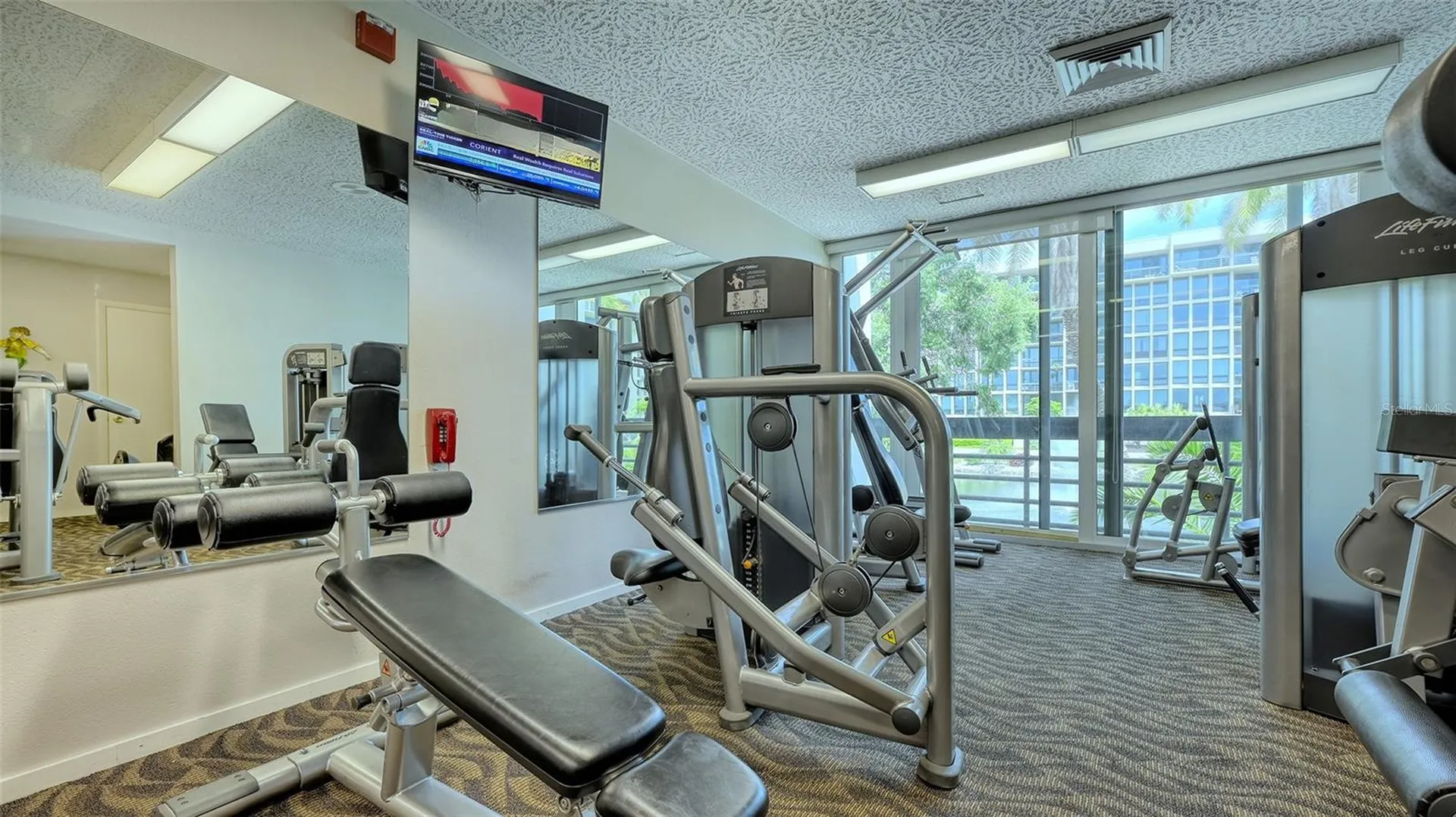 1045 Gulf Of Mexico Drive Longboat Key FL 34228