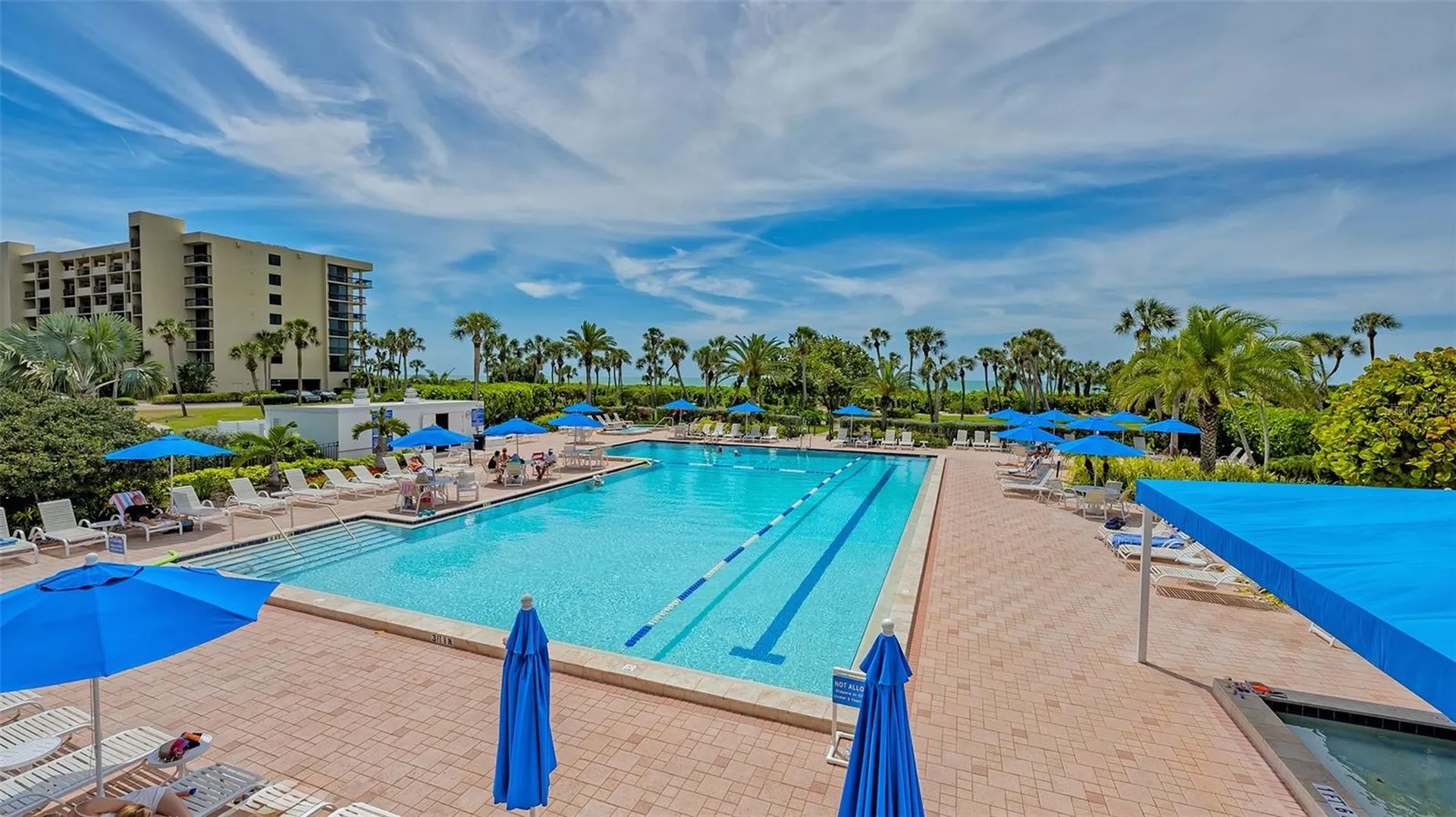 1045 Gulf Of Mexico Drive Longboat Key FL 34228
