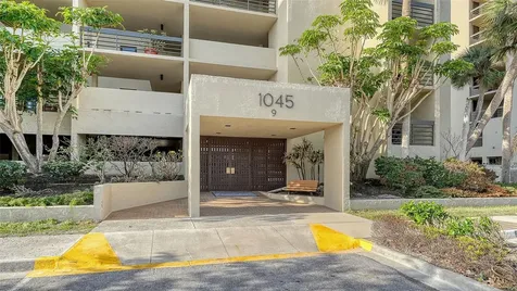 1045 Gulf Of Mexico Drive Longboat Key FL 34228