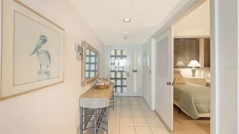 1045 Gulf Of Mexico Drive Longboat Key FL 34228