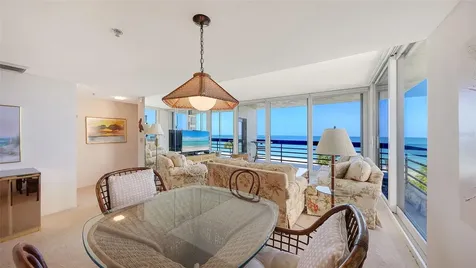 1045 Gulf Of Mexico Drive Longboat Key FL 34228