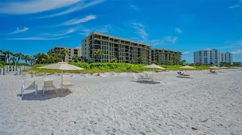 1045 Gulf Of Mexico Drive Longboat Key FL 34228