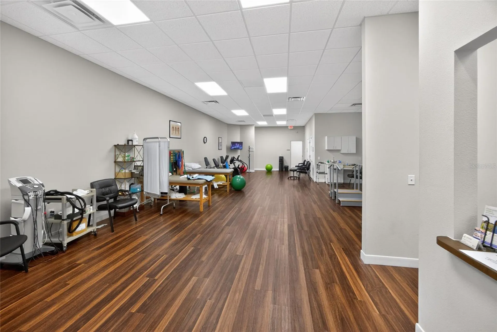 4064 E State Road 44 Wildwood FL 34785