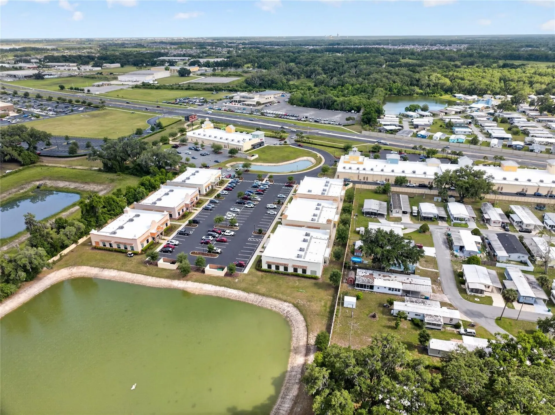 4064 E State Road 44 Wildwood FL 34785