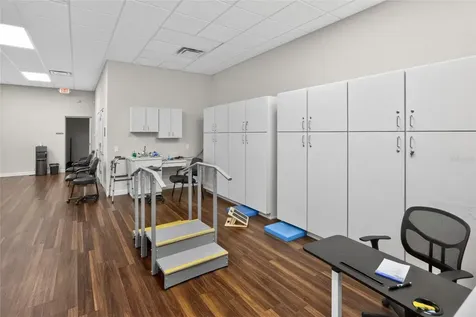 4064 E State Road 44 Wildwood FL 34785