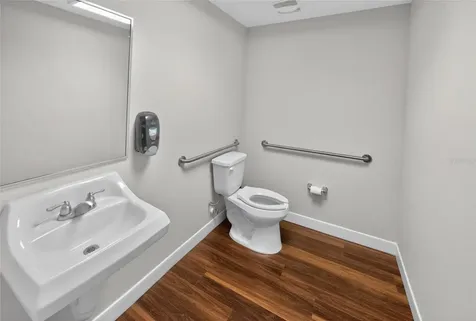 4064 E State Road 44 Wildwood FL 34785