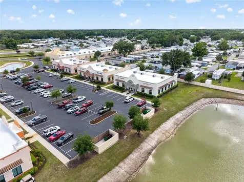 4064 E State Road 44 Wildwood FL 34785