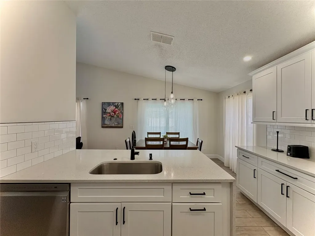 154 Castlemain Circle Davenport FL 33897