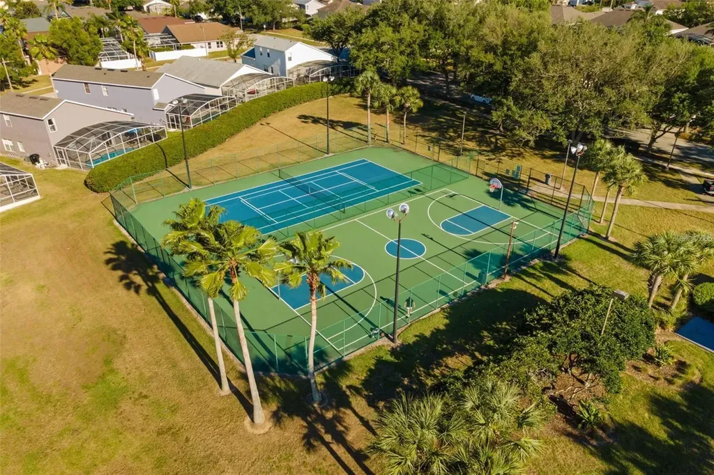 154 Castlemain Circle Davenport FL 33897
