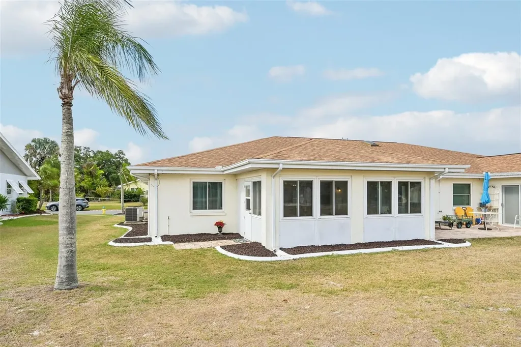 1607 Cloister Drive Sun City Center FL 33573