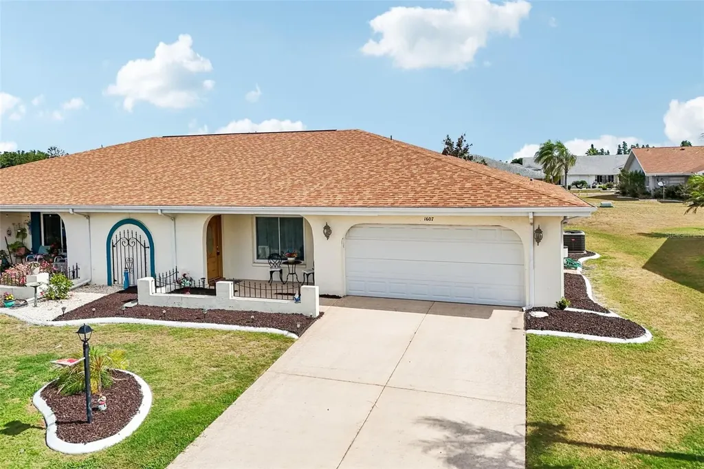 1607 Cloister Drive Sun City Center FL 33573