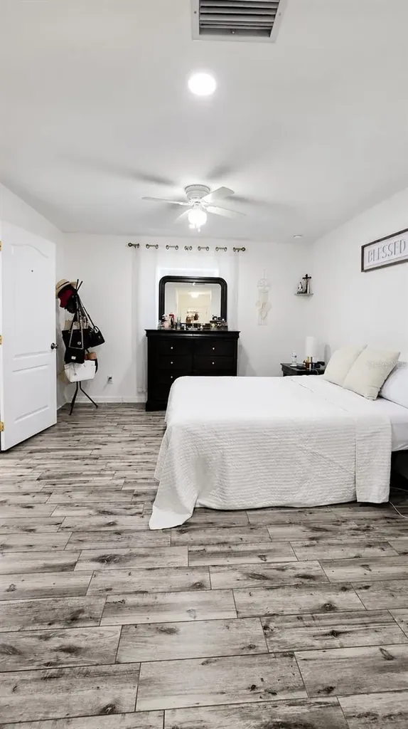 706 NW 1st Lane Cape Coral FL 33993