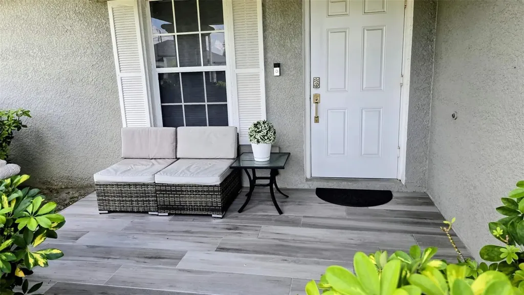 706 NW 1st Lane Cape Coral FL 33993