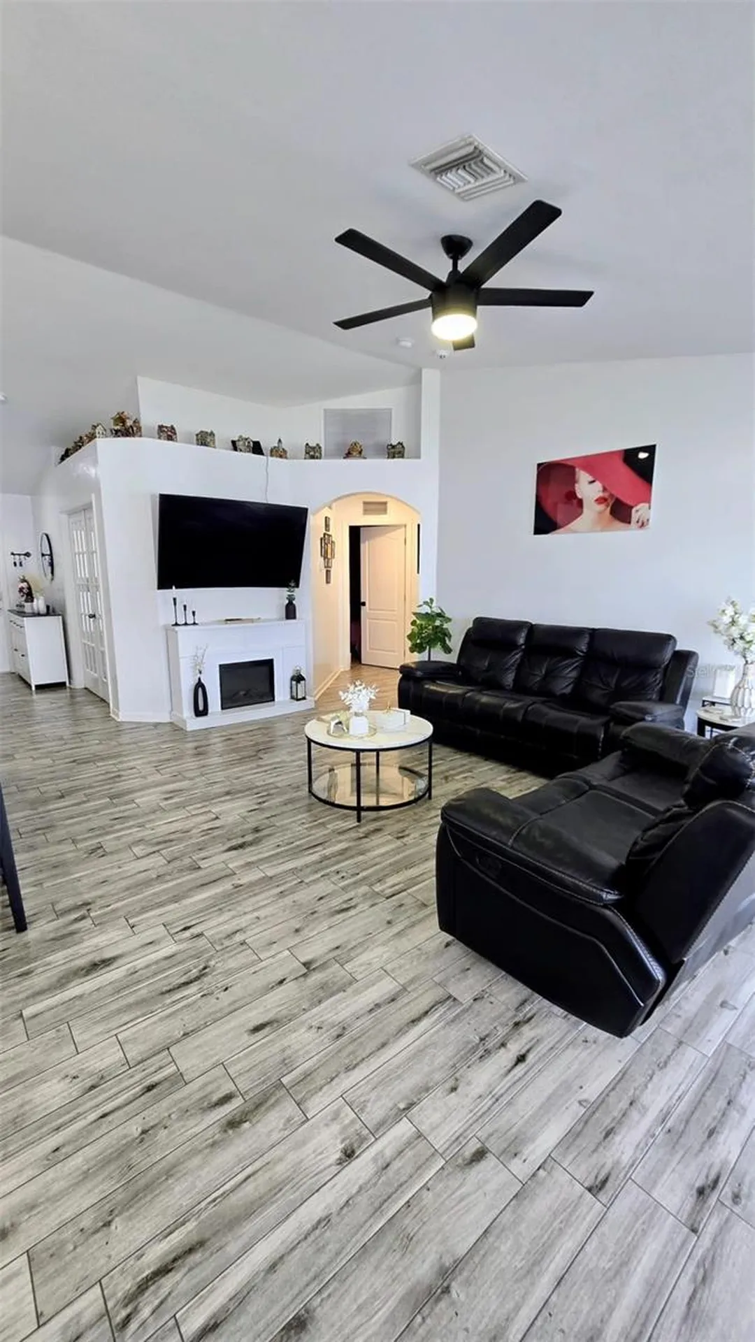 706 NW 1st Lane Cape Coral FL 33993