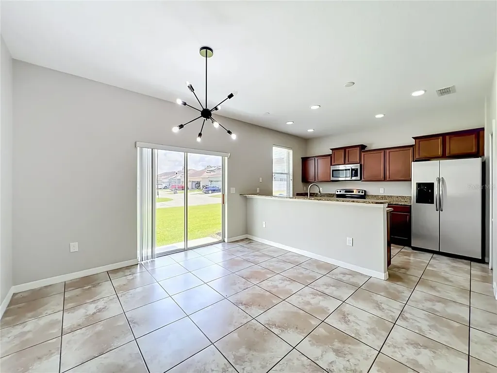 11056 Savannah Landing Circle Orlando FL 32832