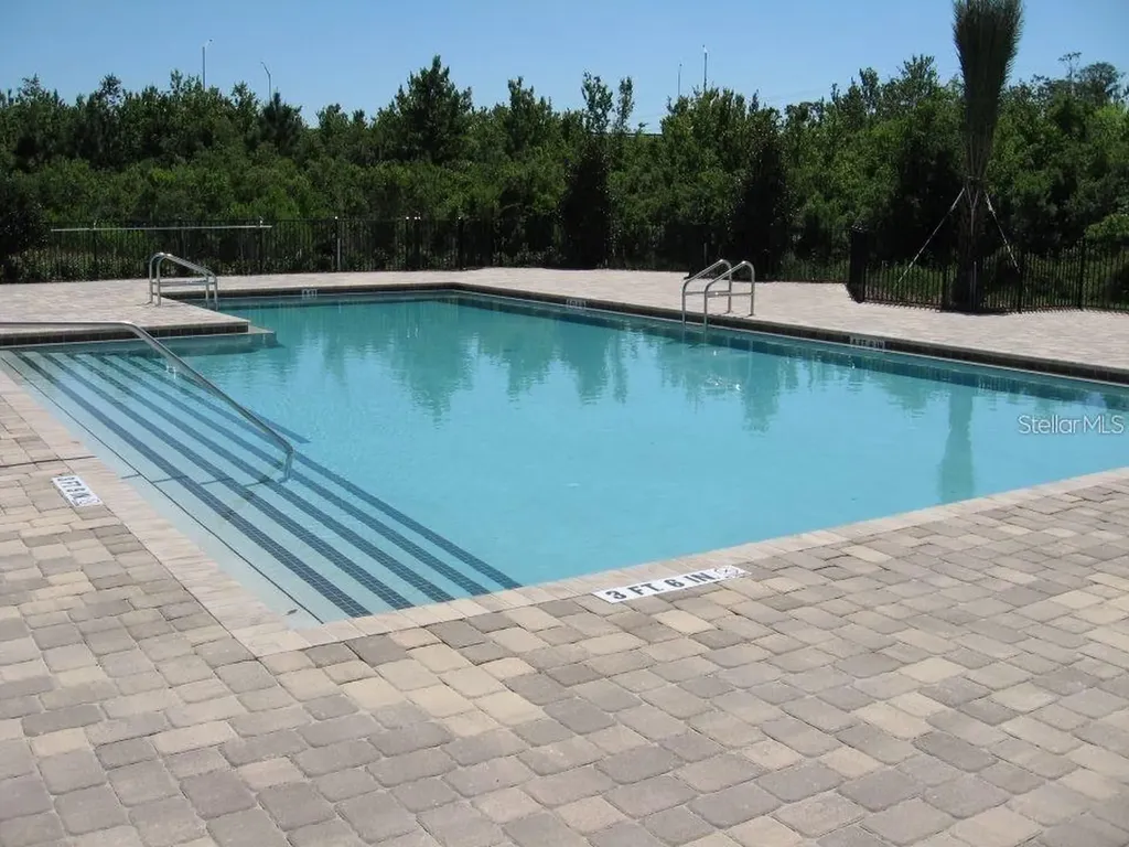 11056 Savannah Landing Circle Orlando FL 32832