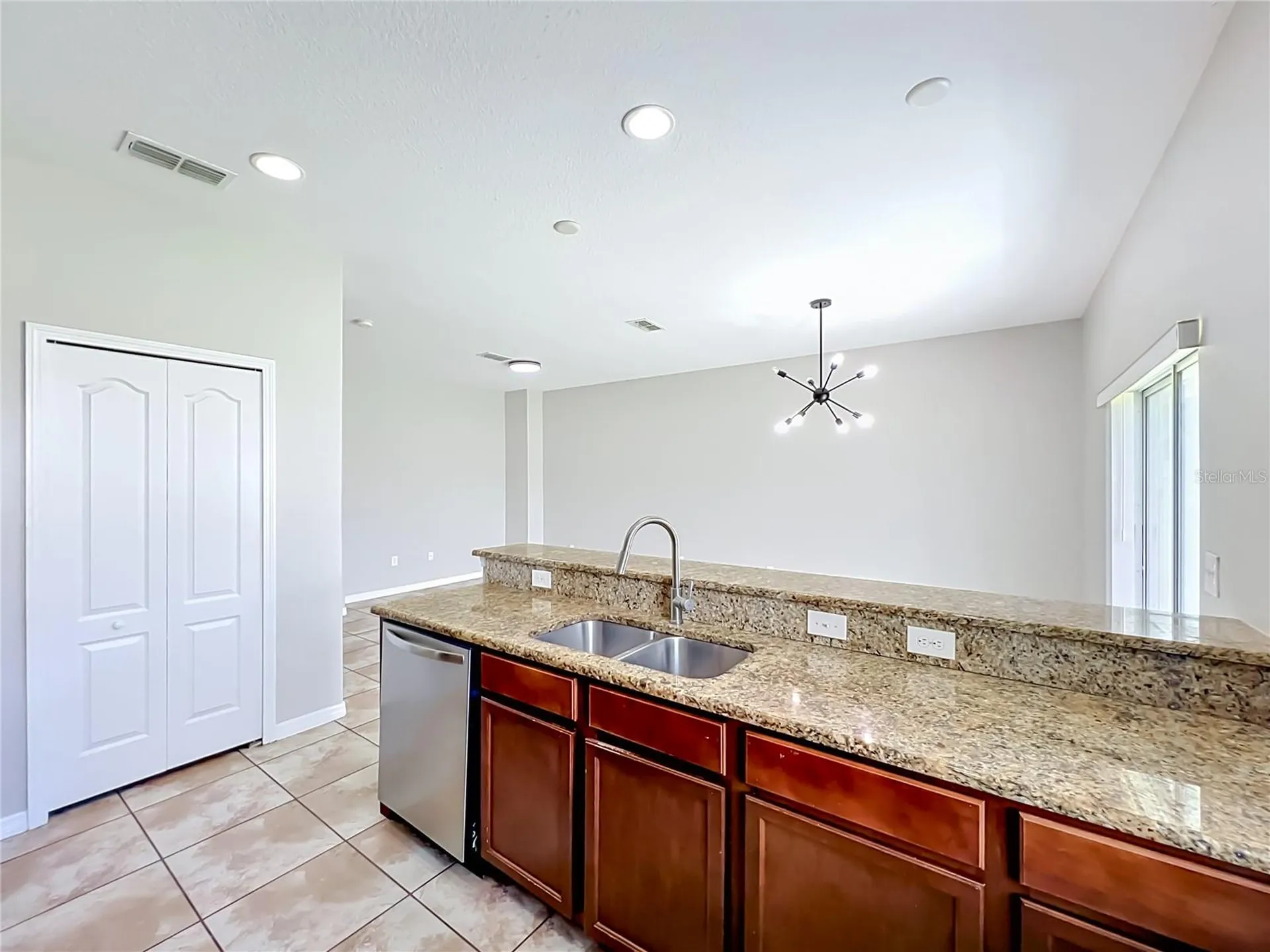 11056 Savannah Landing Circle Orlando FL 32832